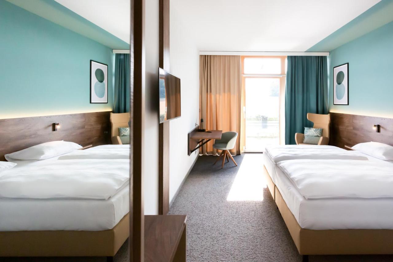 Das Sonnreich - Thermenhotel Loipersdorf Лойперсдорф бай Фюрстенфелд Екстериор снимка