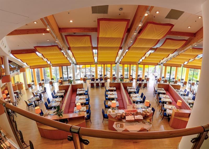 Das Sonnreich - Thermenhotel Loipersdorf Лойперсдорф бай Фюрстенфелд Екстериор снимка