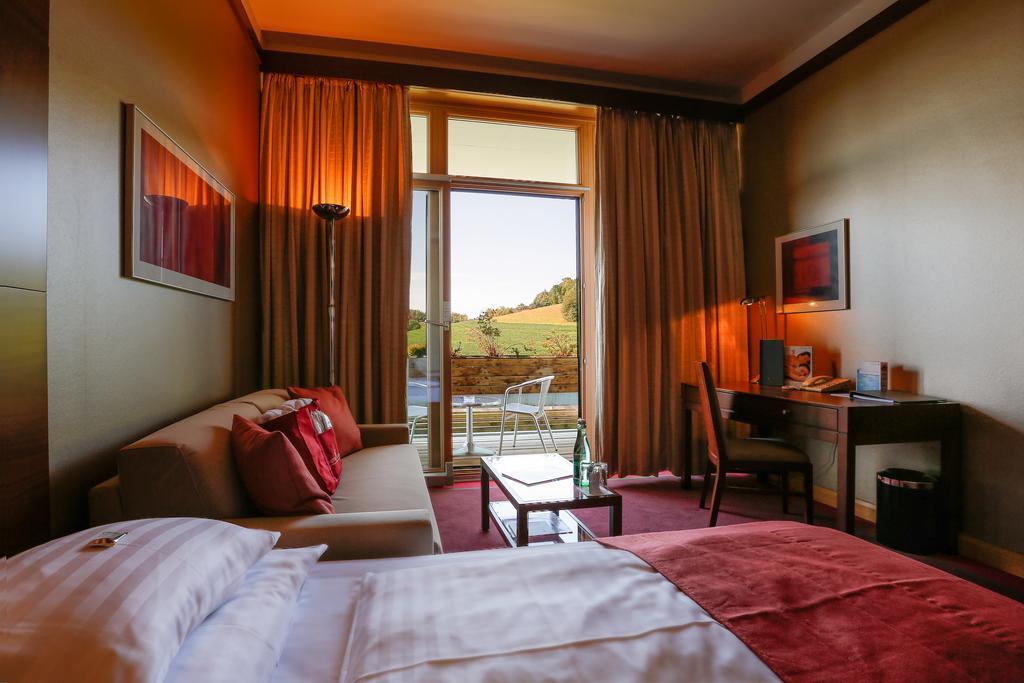 Das Sonnreich - Thermenhotel Loipersdorf Лойперсдорф бай Фюрстенфелд Екстериор снимка