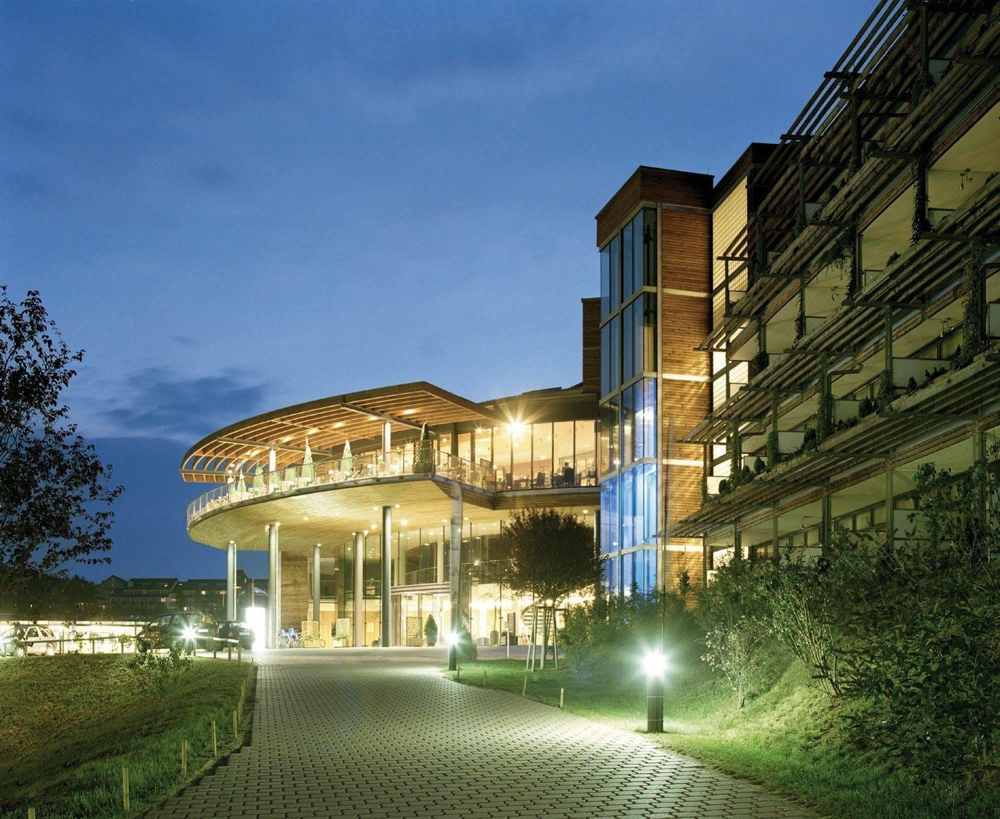 Das Sonnreich - Thermenhotel Loipersdorf Лойперсдорф бай Фюрстенфелд Екстериор снимка